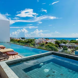 Apart-hotel Kaab South By The Spot, Playa del Carmen